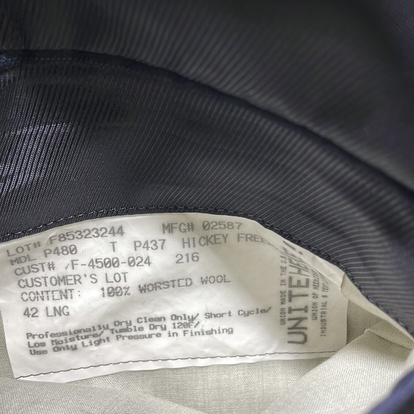 ⭐️Hickey Freeman LTD mens 100% worsted wool navy pin striped blazer SZ 42L EUC - Picture 8 of 9